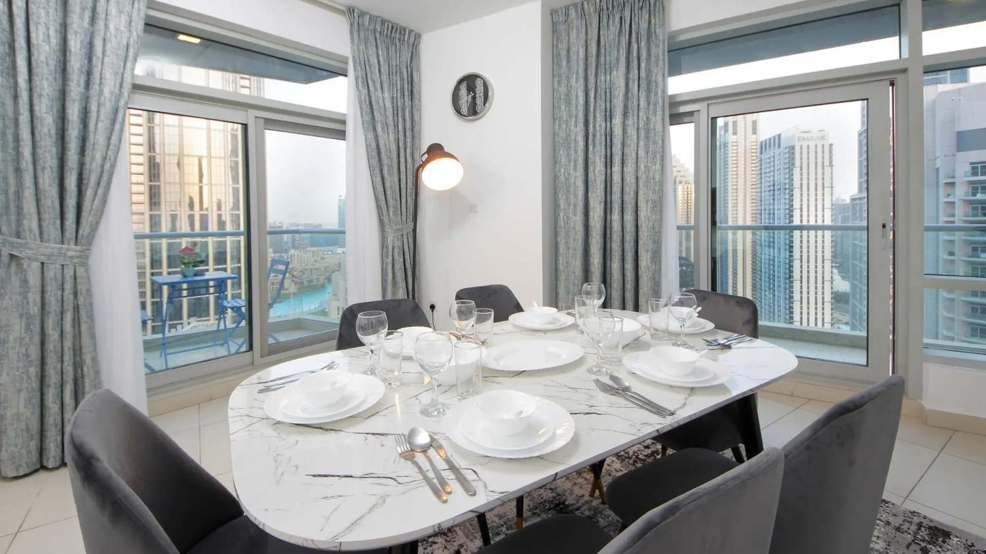 Silk Valley - Luxury 2Bhk Close To Dubai Mall Apartment